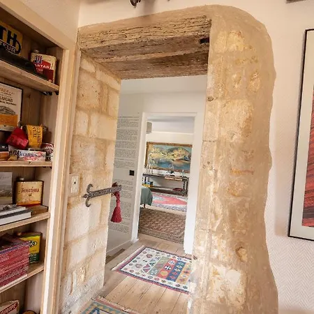 Maison Maleville לינה וארוחת בוקר דום