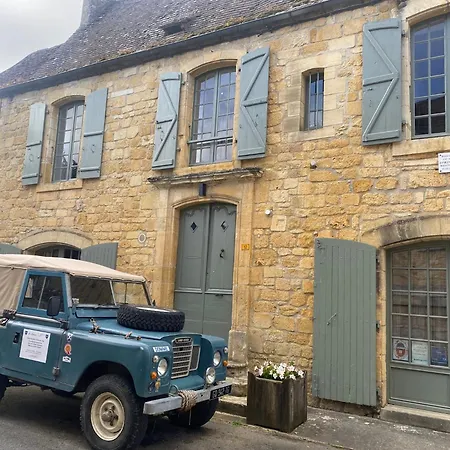 Maison Maleville Bed and breakfast